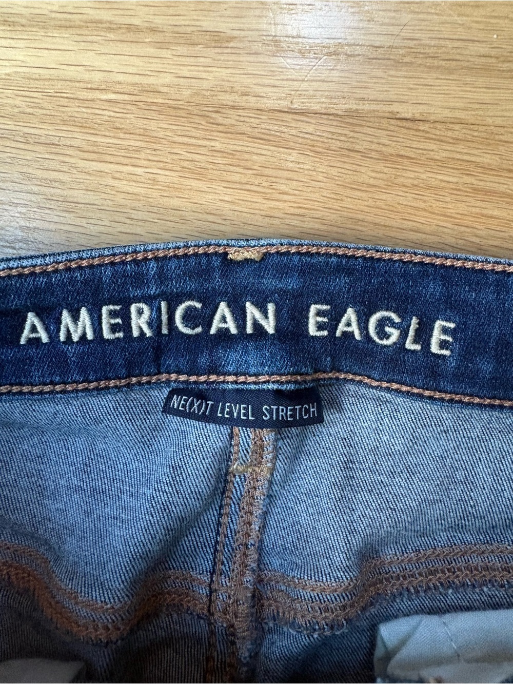American Eagle Next Level Stretch Super Hi-Rise Jegging Jeans Size 8 - Picture 5 of 10